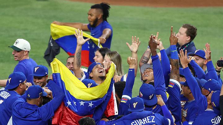 Venezuela, reciente campeón del Clásico Mundial de Beisbol. Venezuela, reciente campeón del Clásico Mundial de Beisbol.