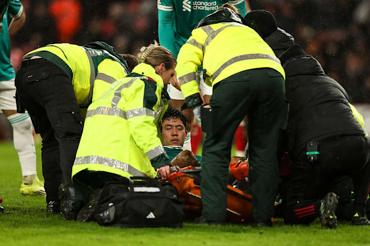 远藤航在对阵桑德兰时遭受严重伤病