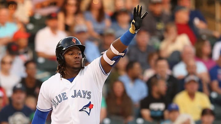 Vladimir Guerrero Jr. brilló en el Opening Day de MLB 2024