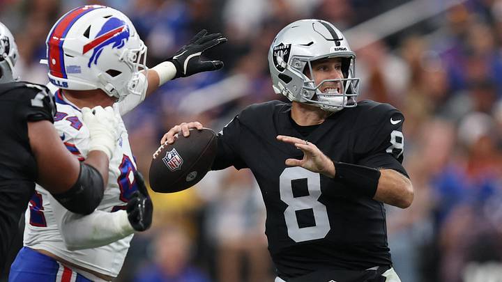 Oct 18, 2026; Paradise, Nevada, USA; Las Vegas Raiders quarterback Kirk Cousins (8) throws the ball in the third quarter against the Buffalo Bills at Allegiant Stadium. Mandatory Credit: David Brytus-Imagn Images Oct 18, 2026; Paradise, Nevada, USA; Las Vegas Raiders quarterback Kirk Cousins (8) throws the ball in the third quarter against the Buffalo Bills at Allegiant Stadium. Mandatory Credit: David Brytus-Imagn Images