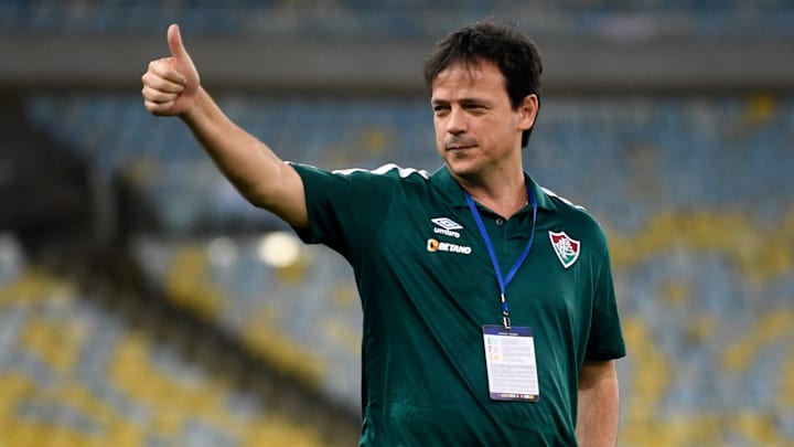 Fernando Diniz ainda não perdeu desde que voltou ao Fluminense. Treinador encara decisão na Sul-Americana nesta semana. 