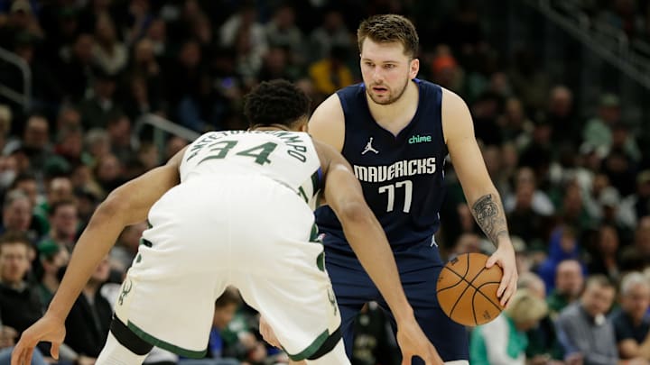 Dallas Mavericks v Milwaukee Bucks