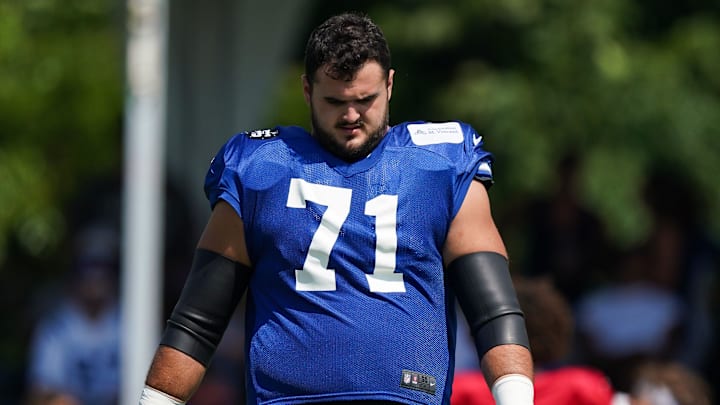 Indianapolis Colts offensive tackle Matt Goncalves (71) walks onto the field Sunday, Aug. 10, 2025, during Indianapolis Colts Training Camp at Grand Park in Westfield.