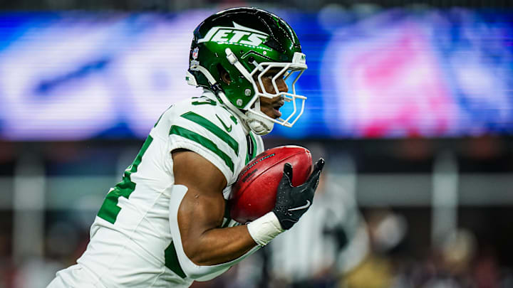 New York Jets kick returner Kene Nwangwu New York Jets kick returner Kene Nwangwu