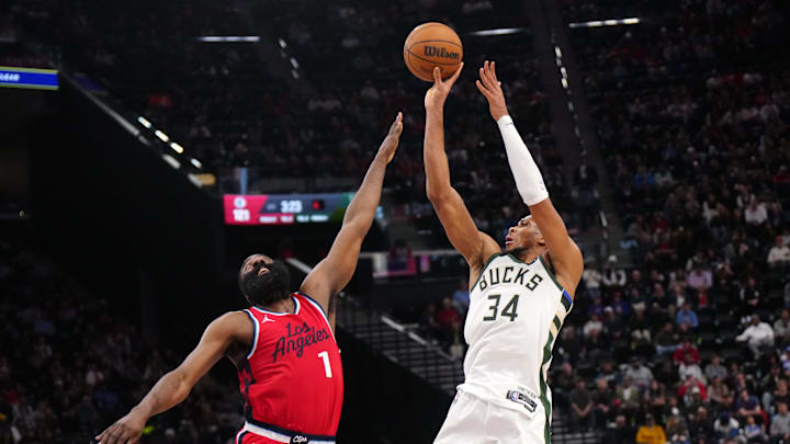 Jan 25, 2025; Inglewood, California, USA; Milwaukee Bucks forward Giannis Antetokounmpo (34) shoots the ball against LA Clippers guard James Harden (1) in the second half at Intuit Dome. Mandatory Credit: Kirby Lee-Imagn Images