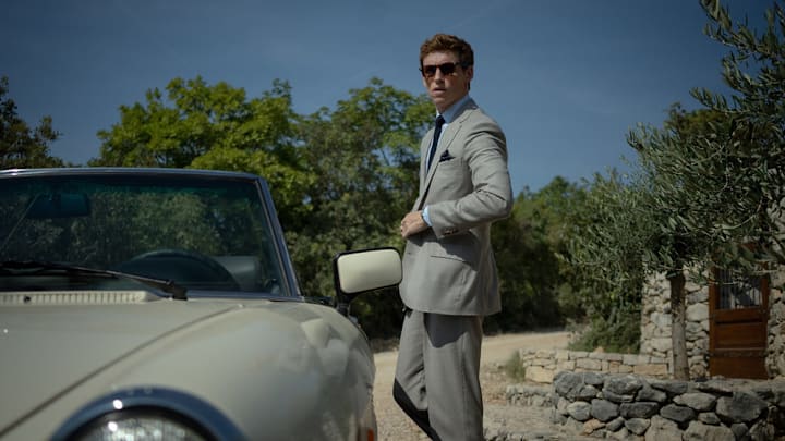 THE DAY OF THE JACKAL -- Episode 109 -- Pictured: Eddie Redmayne as The Jackal -- (Photo by: Marcell Piti/Carnival Film & Television Limited)