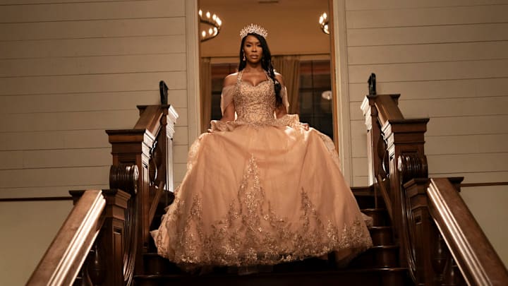 QUEENS COURT -- "The Royal Crowning" Episode 210 -- Pictured: London Deelishis Charles