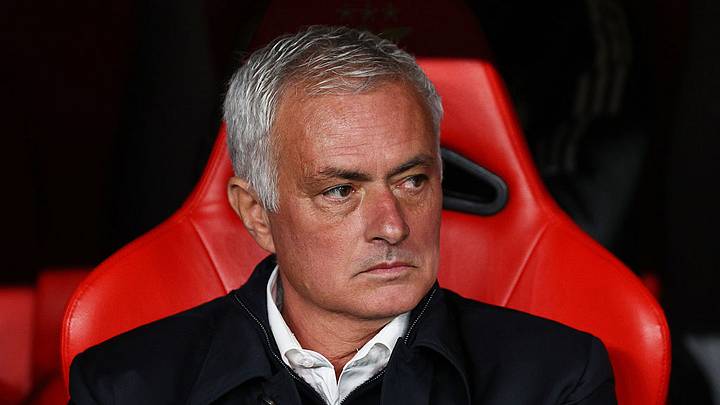 José Mourinho, técnico del Benfica.