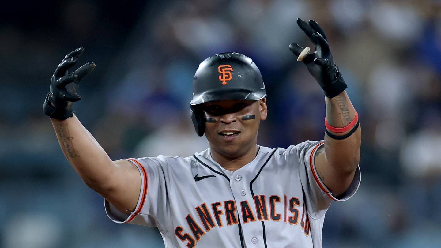 MLB insider drops notes on potential Giants fire sale, Jordan Walker extension and more