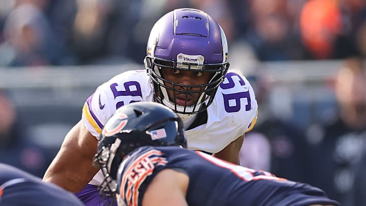 Chicago Bears, Danielle Hunter