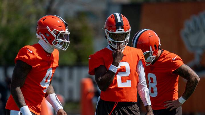 Browns quarterbacks Deshaun Watson and Shedeur Sanders are battling for the starting job in Cleveland. Browns quarterbacks Deshaun Watson and Shedeur Sanders are battling for the starting job in Cleveland.