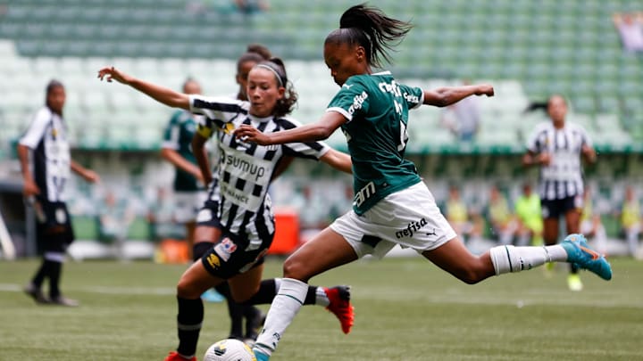 Palmeiras e Santos decidem o Paulistão Feminino de 2022 Palmeiras e Santos decidem o Paulistão Feminino de 2022