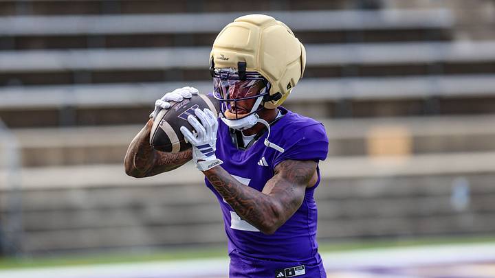 Christian Moss scored again in Thursday's practice. Christian Moss scored again in Thursday's practice.
