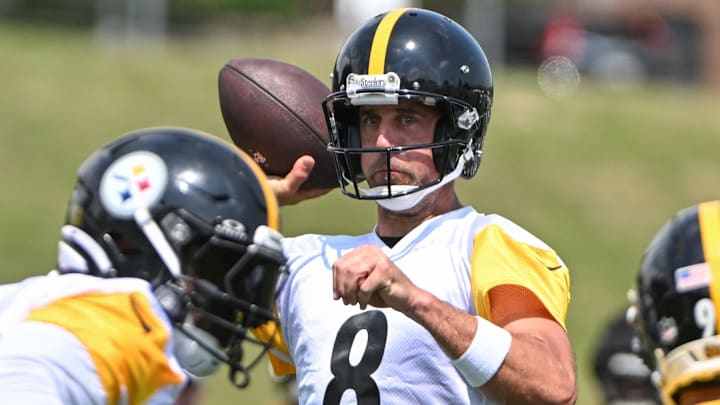 Jul 25, 2025; Pittsburgh, PA, USA; Pittsburgh Steelers quarterback Aaron Rodgers (8) participates in drills during training camp at Saint Vincent College. Mandatory Credit: Barry Reeger-Imagn Images