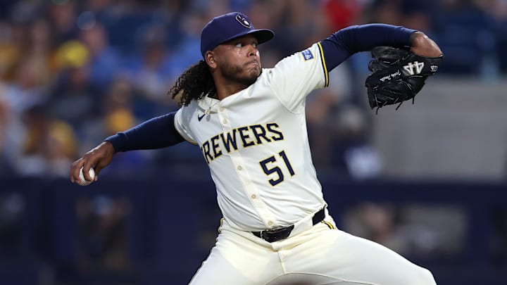 Arizona Diamondbacks v Milwaukee Brewers