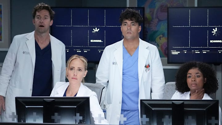 SCOTT SPEEDMAN, KIM RAVER, NIKO TERHO, AND ALEXIS FLOYD IN GREY'S ANATOMY SEASON 19
