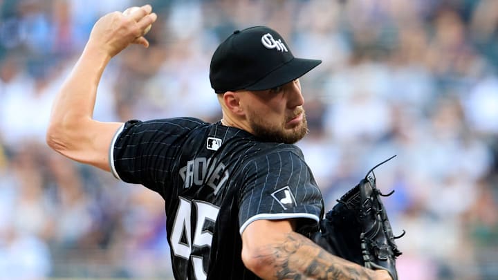 Los Angeles Dodgers v Chicago White Sox