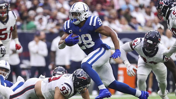 Sep 11, 2022; Houston, Texas, USA; Indianapolis Colts running back Jonathan Taylor (28) runs with
