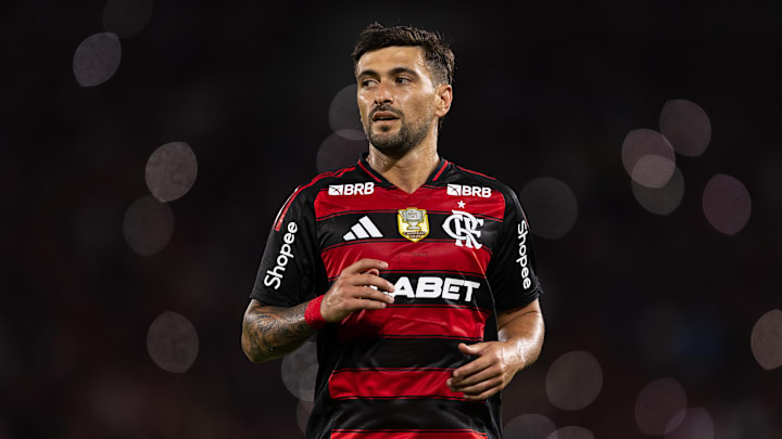 Com Arrascaeta e companhia, Flamengo busca abrir vantagem rumo às semis da Libertadores