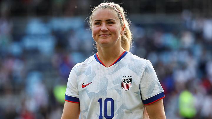 May 31, 2025; St. Paul, Minnesota, USA; U.S. Women's National Team midfielder Lindsey Heaps (10) looks on after the game against China PR at Allianz Field. May 31, 2025; St. Paul, Minnesota, USA; U.S. Women's National Team midfielder Lindsey Heaps (10) looks on after the game against China PR at Allianz Field.