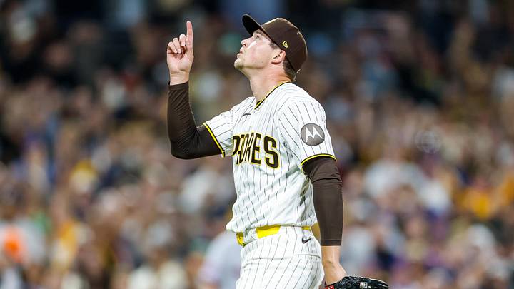 Jun 6, 2026; San Diego, California, USA; San Diego Padres relief pitcher Mason Miller (22) celebrates after defeating the New York Mets at Petco Park. Mandatory Credit: David Frerker-Imagn Images Jun 6, 2026; San Diego, California, USA; San Diego Padres relief pitcher Mason Miller (22) celebrates after defeating the New York Mets at Petco Park. Mandatory Credit: David Frerker-Imagn Images