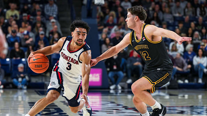 Gonzaga Bulldogs guard Braeden Smith (3). Gonzaga Bulldogs guard Braeden Smith (3).