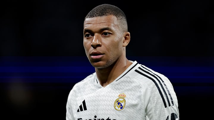 Kylian Mbappé débute avec le Real Madrid contre Arsenal en Ligue des Champions