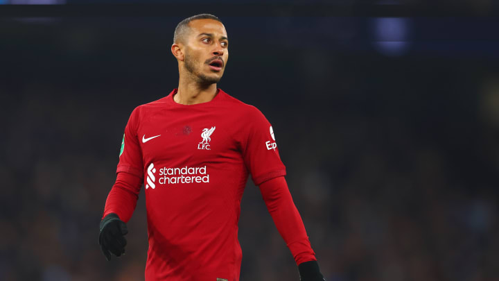 Thiago Alcântara defendeu o Liverpool entre 2020 e 2024.