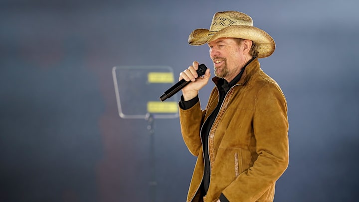Toby Keith speaks after receiving the BMI Icon Award during the BMI        s 70th Annual Country Awards at the BMI Music Row Headquarters in Nashville, Tenn., Tuesday, Nov. 8, 2022.