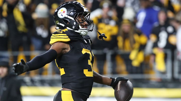 Oct 28, 2024; Pittsburgh, Pennsylvania, USA; Pittsburgh Steelers cornerback Beanie Bishop Jr. (31) celebrates his interception against the New York Giants during the fourth quarter at Acrisure Stadium. Mandatory Credit: Charles LeClaire-Imagn Images