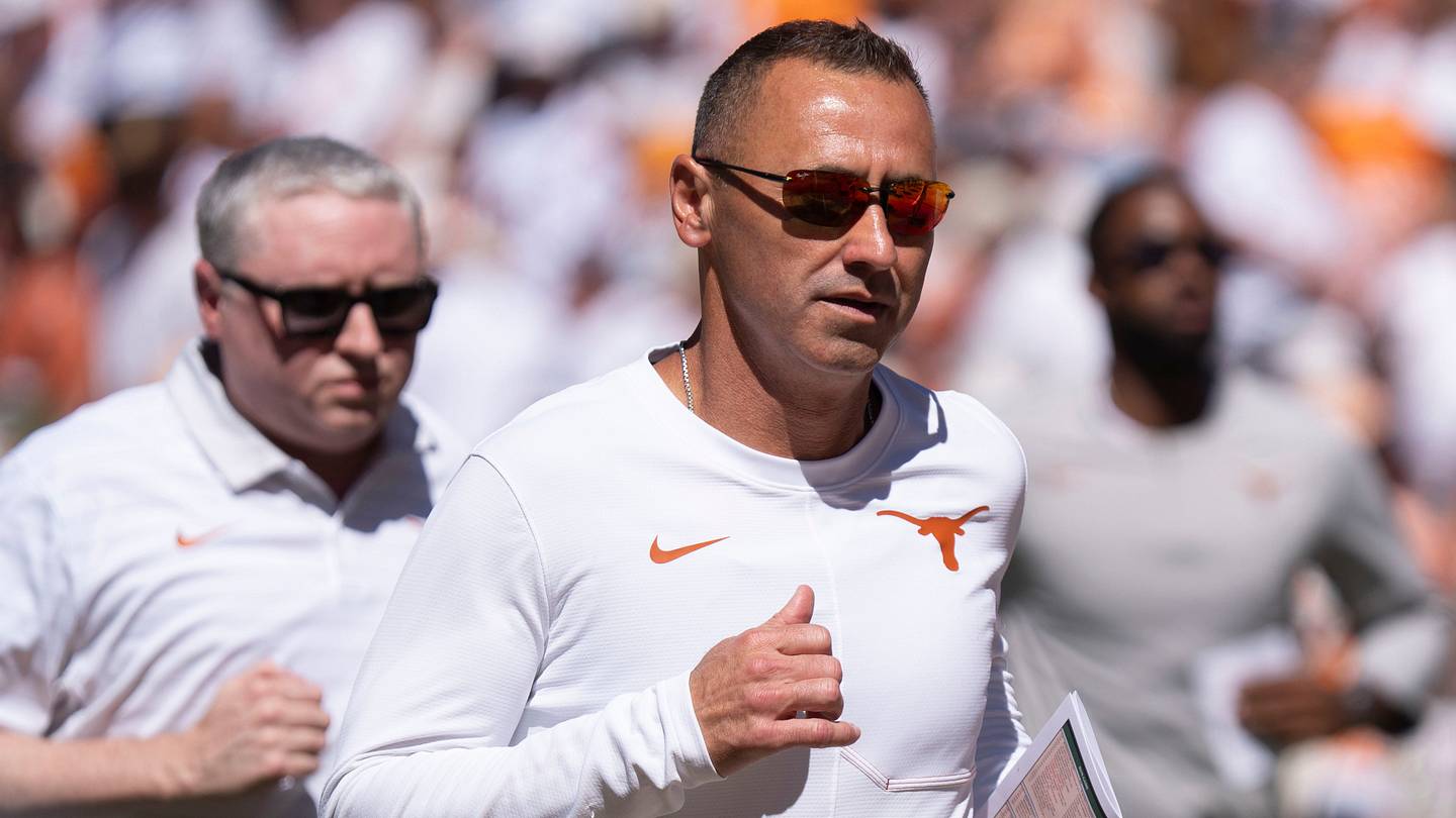 Steve Sarkisian Doesn't Hold Back on Texas Offensive Line After Tennessee Win