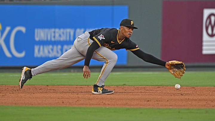 Pittsburgh Pirates traded third baseman Ke'Bryan Hayes to the Cincinnati Reds.