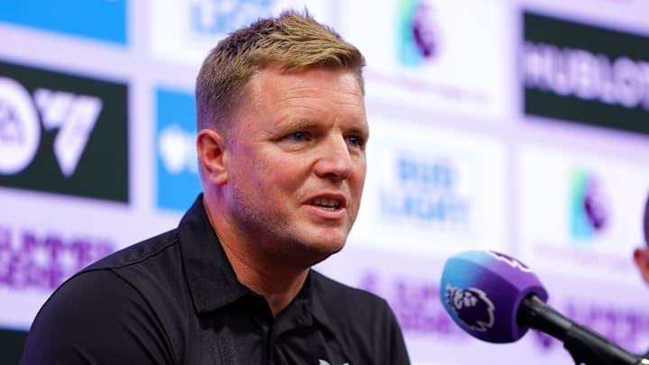 Eddie Howe regrette le départ de Saint-Maximin