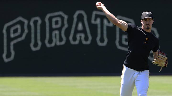May 31, 2026; Pittsburgh, Pennsylvania, USA;  Pittsburgh Pirates shortstop Konnor Griffin (6) warms up before the game against the Minnesota Twins at PNC Park. Mandatory Credit: Charles LeClaire-Imagn Images
