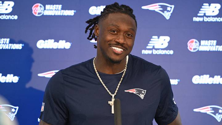 New England Patriots wide receiver A.J. Brown (1) speaks at a press conference after practice at the team's OTA at Gillette Stadium. Mandatory Credit: Eric Canha-Imagn Images New England Patriots wide receiver A.J. Brown (1) speaks at a press conference after practice at the team's OTA at Gillette Stadium. Mandatory Credit: Eric Canha-Imagn Images
