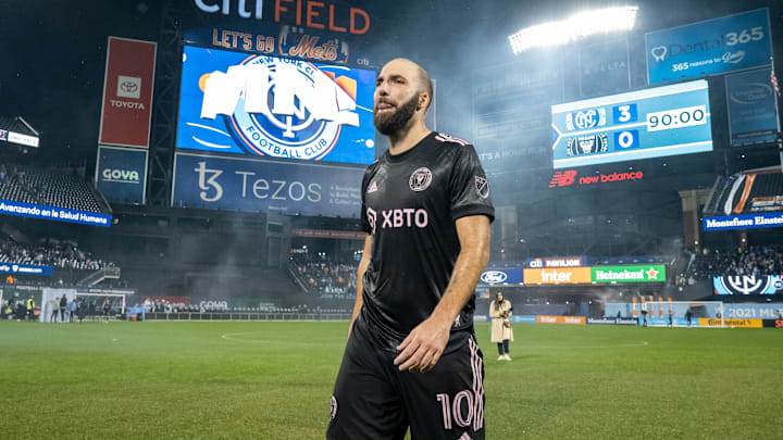 Gonzalo Higuain never played up to his price tag