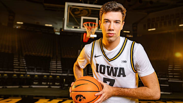Iowa Hawkeyes forward Alvaro Folgueiras