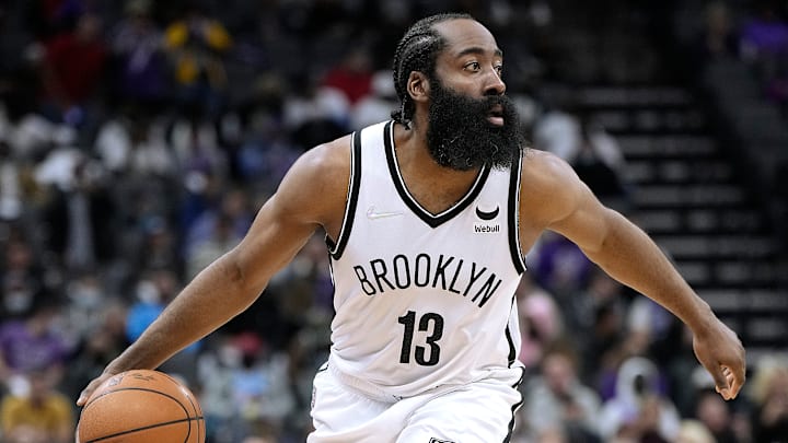 James Harden ha jugado en 3 equipos a lo largo de sus primeras 13 temporadas en la NBA