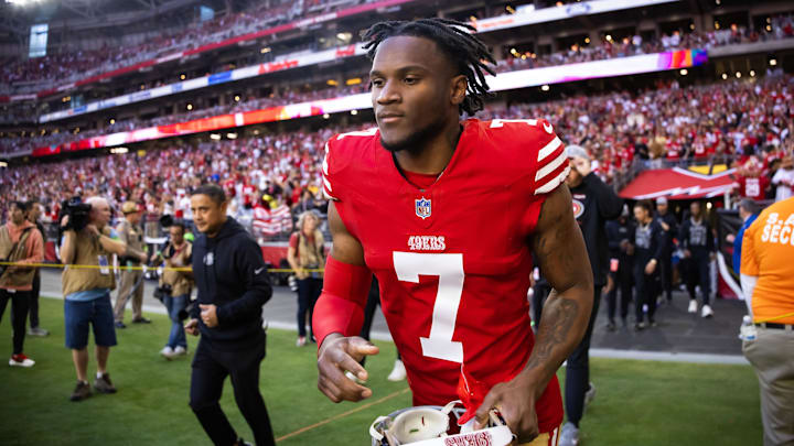 Dec 17, 2023; Glendale, Arizona, USA; San Francisco 49ers cornerback Charvarius Ward (7) against the Arizona Cardinals at State Farm Stadium. Mandatory Credit: Mark J. Rebilas-Imagn Images