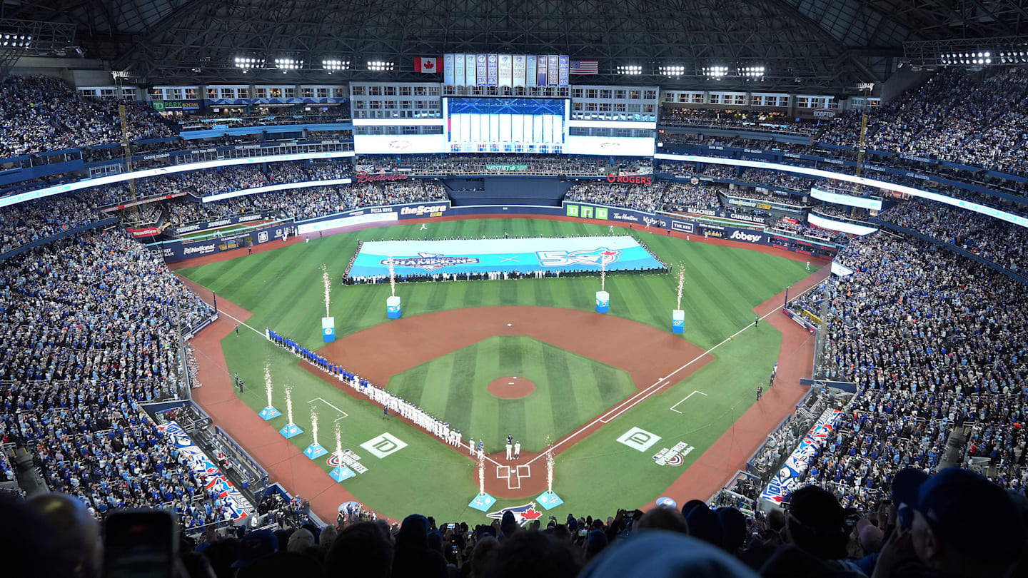 3 best moments from Blue Jays emotional pregame ceremony