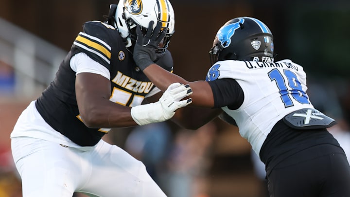 COLLEGE FOOTBALL: SEP 07 Buffalo at Missouri COLLEGE FOOTBALL: SEP 07 Buffalo at Missouri