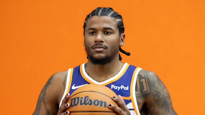 Sep 24, 2025; Phoenix, AZ, USA; Phoenix Suns guard Jalen Green (4) poses for portrait during Media Day at PHX Arena. Mandatory Credit: Mark J. Rebilas-Imagn Images Sep 24, 2025; Phoenix, AZ, USA; Phoenix Suns guard Jalen Green (4) poses for portrait during Media Day at PHX Arena. Mandatory Credit: Mark J. Rebilas-Imagn Images