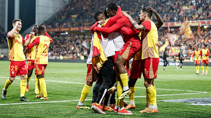 Quelle sera la place du  RC Lens après sa victoire contre Lorient en Ligue 1 selon l'I.A d'Opta ? 