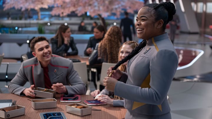 L-R: George Hawkins, Bella Shepard and Kerrice Brooks in season 1, episode 5 of Star Trek: Starfleet Academy streaming on Paramount+. Photo Credit: Brooke Palmer/Paramount+