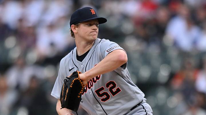 May 29, 2026; Chicago, Illinois, USA; Detroit Tigers pitcher Troy Melton (52) pitches against the Chicago White Sox during the first inning at Rate Field. Mandatory Credit: Patrick Gorski-Imagn Images