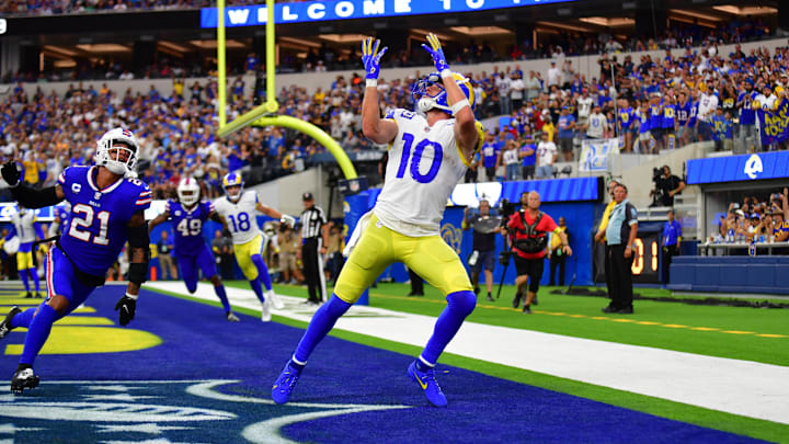 Sep 8, 2022; Inglewood, California, USA; Los Angeles Rams wide receiver Cooper Kupp (10) makes a touchdown catch in the second half against the Buffalo Bills at SoFi Stadium. Mandatory Credit: Gary A. Vasquez-Imagn Images