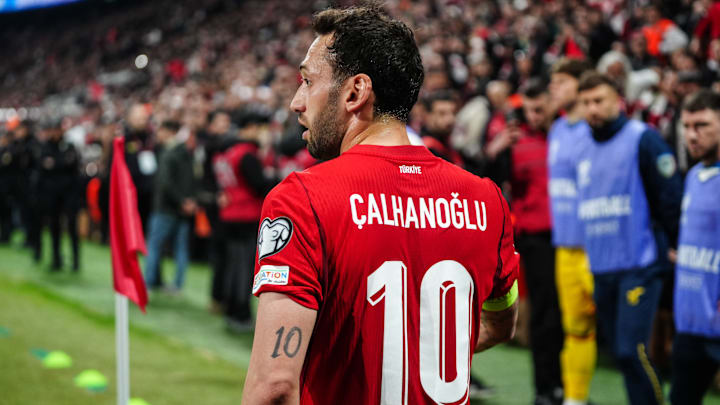 Hakan Calhanoglu