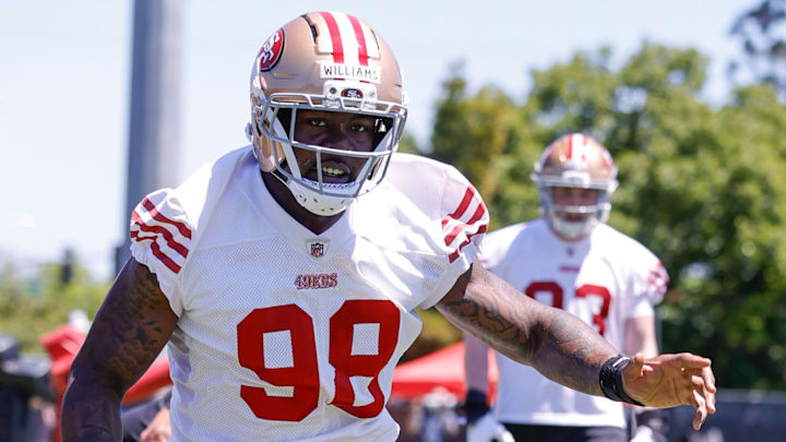 San Francisco 49ers defensive end Mykel Williams (98)