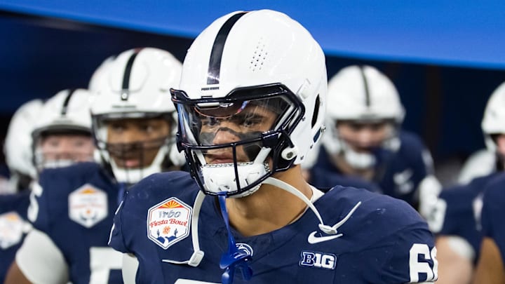 Penn State Nittany Lions offensive lineman Drew Shelton