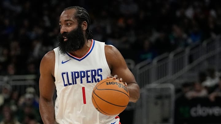 Los Angeles Clippers v Milwaukee Bucks